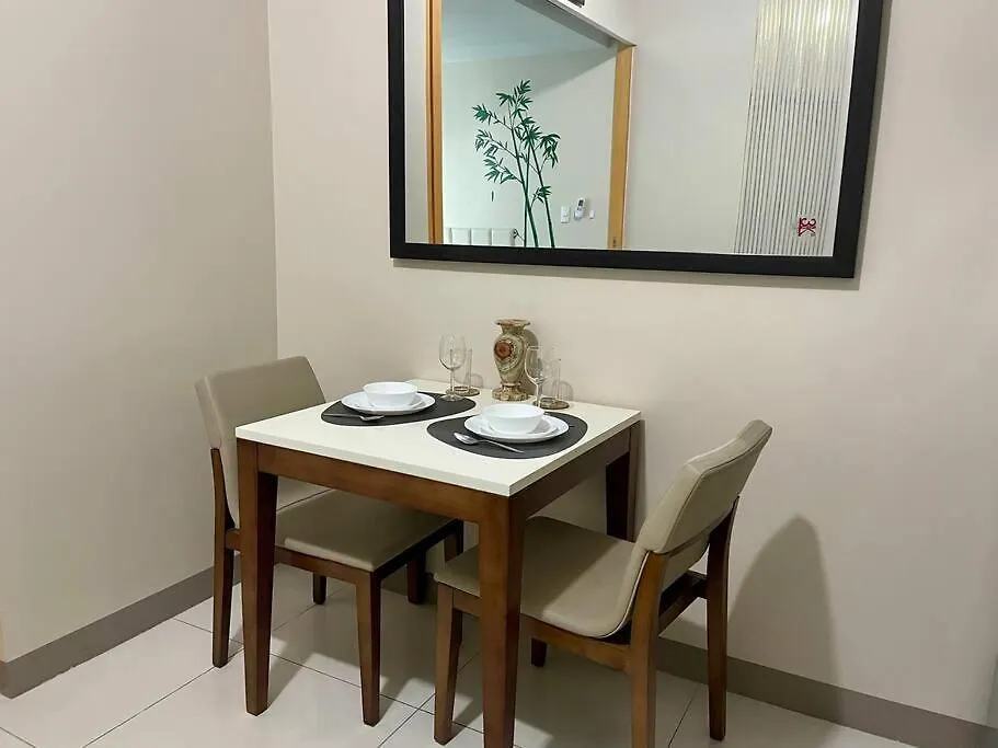 Zen 1Br One Uptown Bgc W/ Netflix, Pool & Gym Apartment Manila 0*,