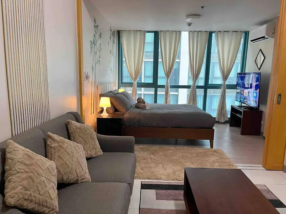 Zen 1Br One Uptown Bgc W/ Netflix, Pool & Gym Apartment Manila
