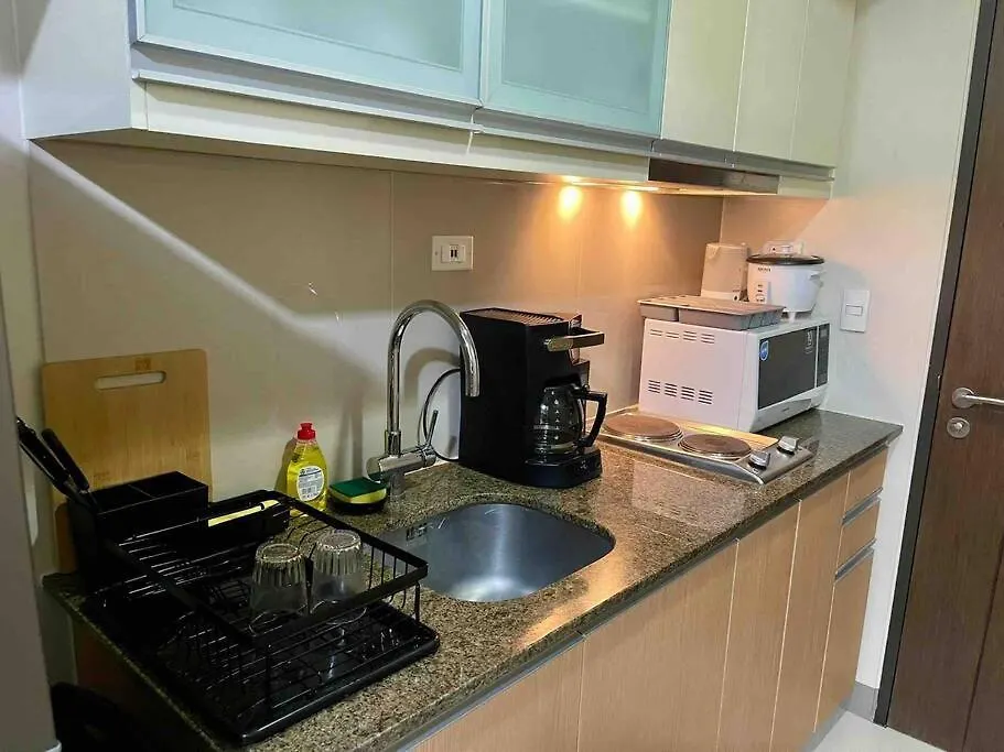 Zen 1Br One Uptown Bgc W/ Netflix, Pool & Gym Apartment Manila